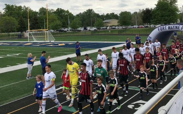 FB2 B747 D 6 A35 44 E8 8 FB7 72 BD40 FB3 D0 B Rachel Batdorff