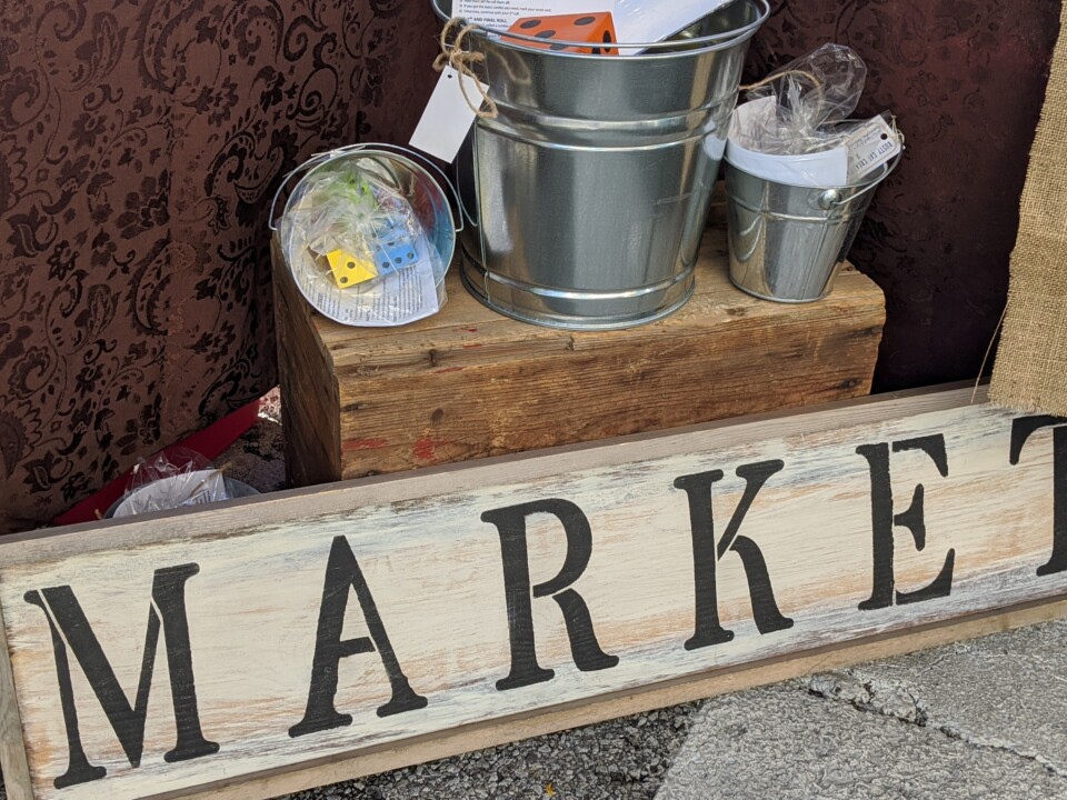 Market1